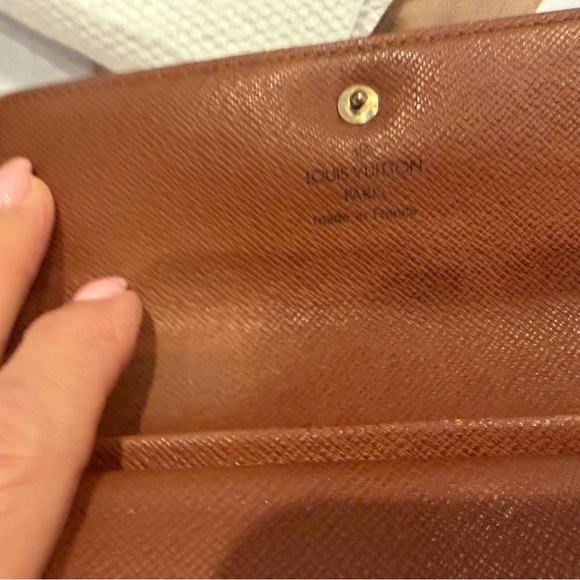 Louis Vuitton Monogram Canvas Fold-Over Wallet - Brown/Gold Monogram - Picture 8 of 11